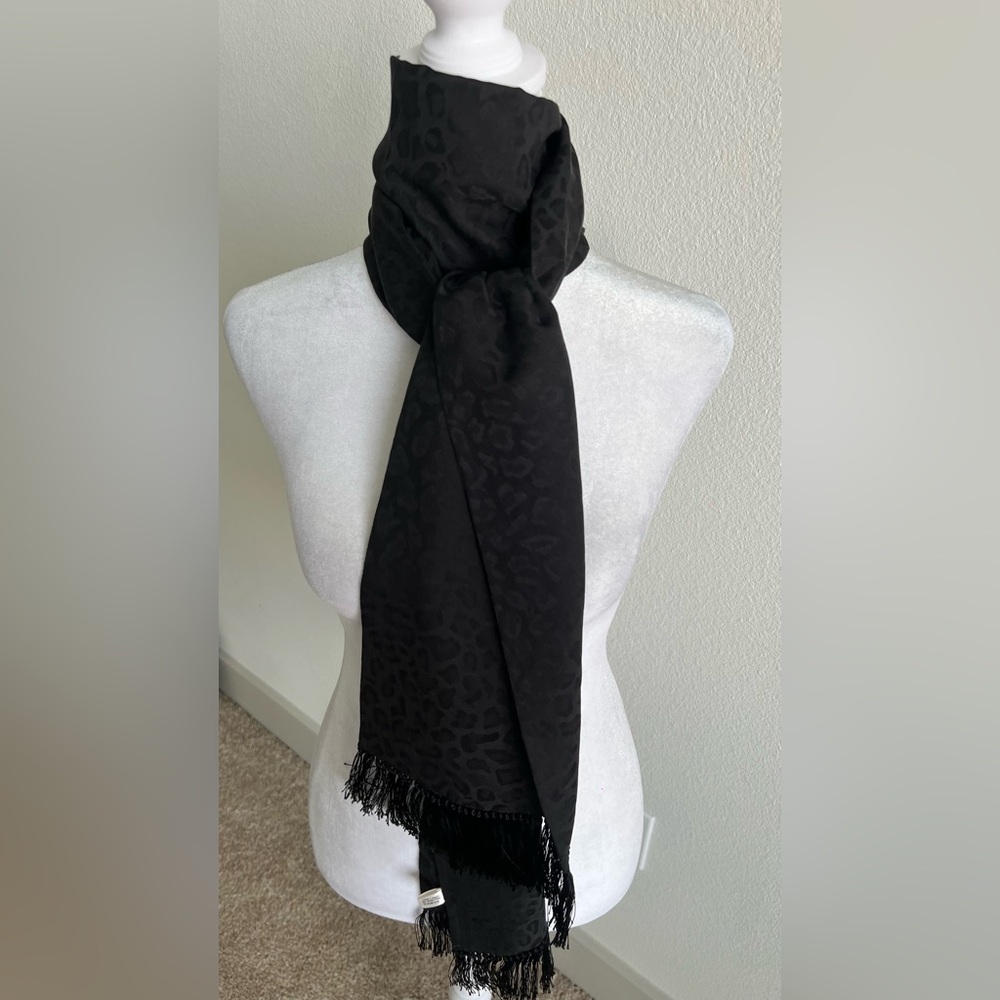 Saint Laurent Silk Black Leopard Patterned Opera Scarf with fringe - Picture 7 of 11